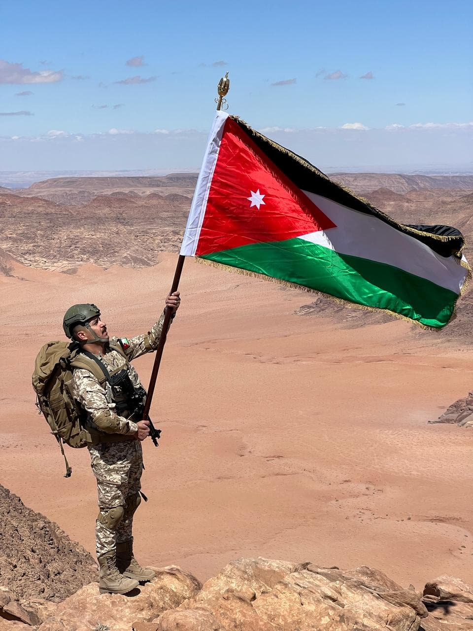 إطلاق منصة للاستعلام عن خدمة العلم ومواعيد الفحوصات وإجراءات التجنيد والالتحاق