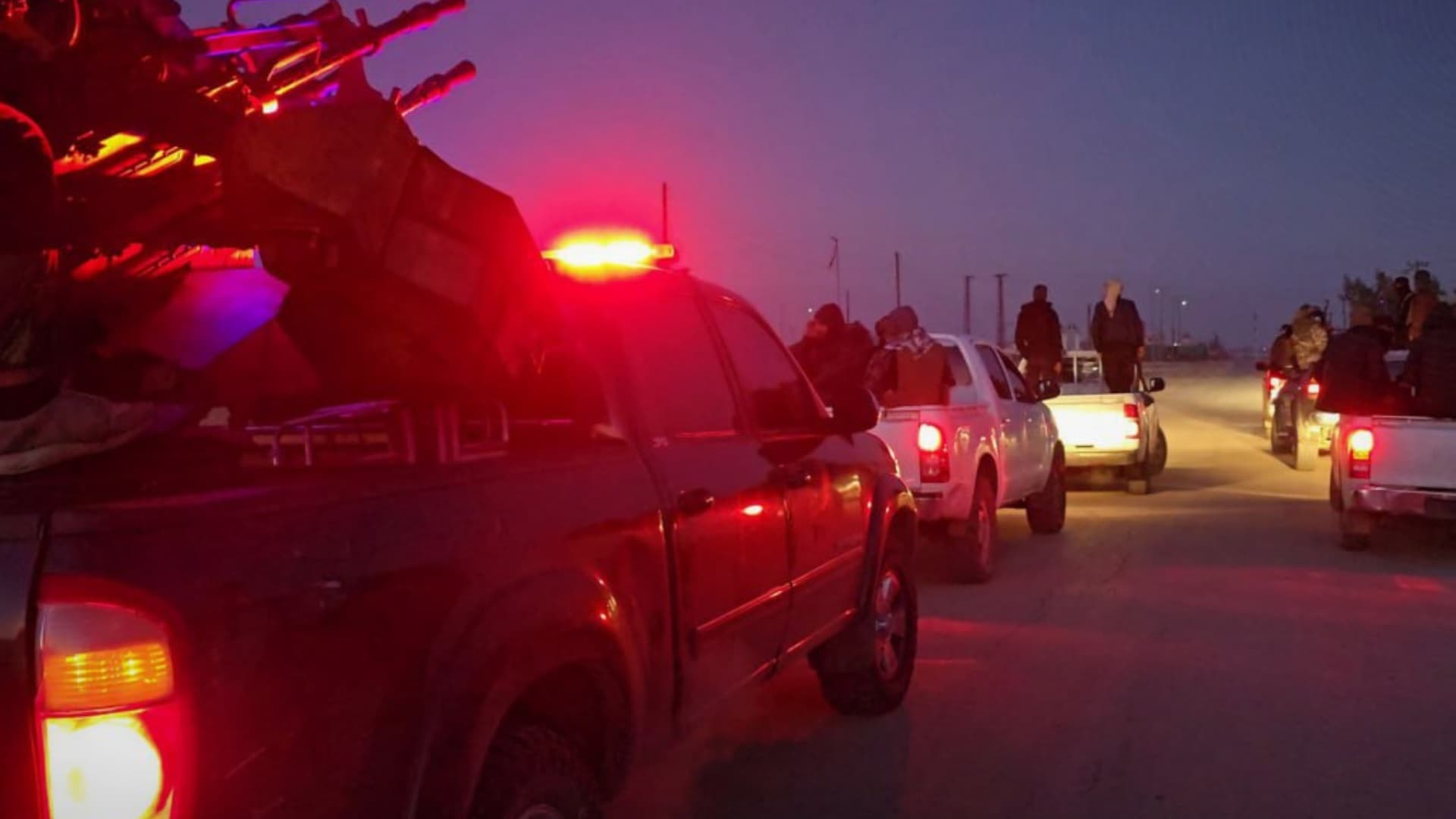 سانا: استشهاد 4 عناصر من قوى الأمن الداخلي جراء إطلاق مسلحين النار عليهم في ريف إدلب