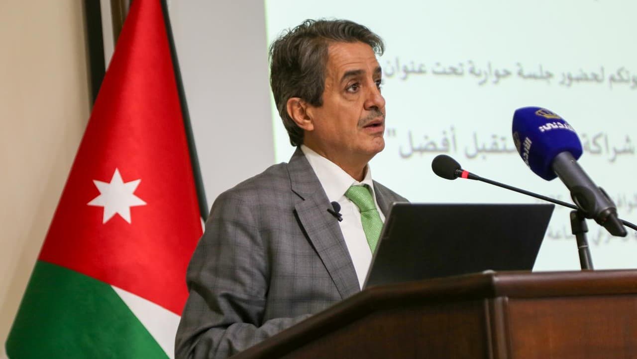 وزير الشباب: العمل التطوعي في الأردن يحظى باهتمام ملكي