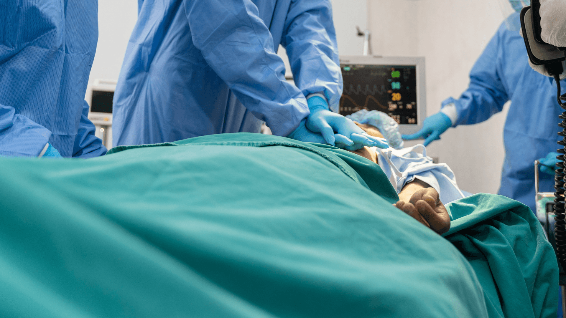 وفاة طالب جامعي بالتهاب السحايا البكتيري غير الوبائي في الطفيلة والصحة توضح