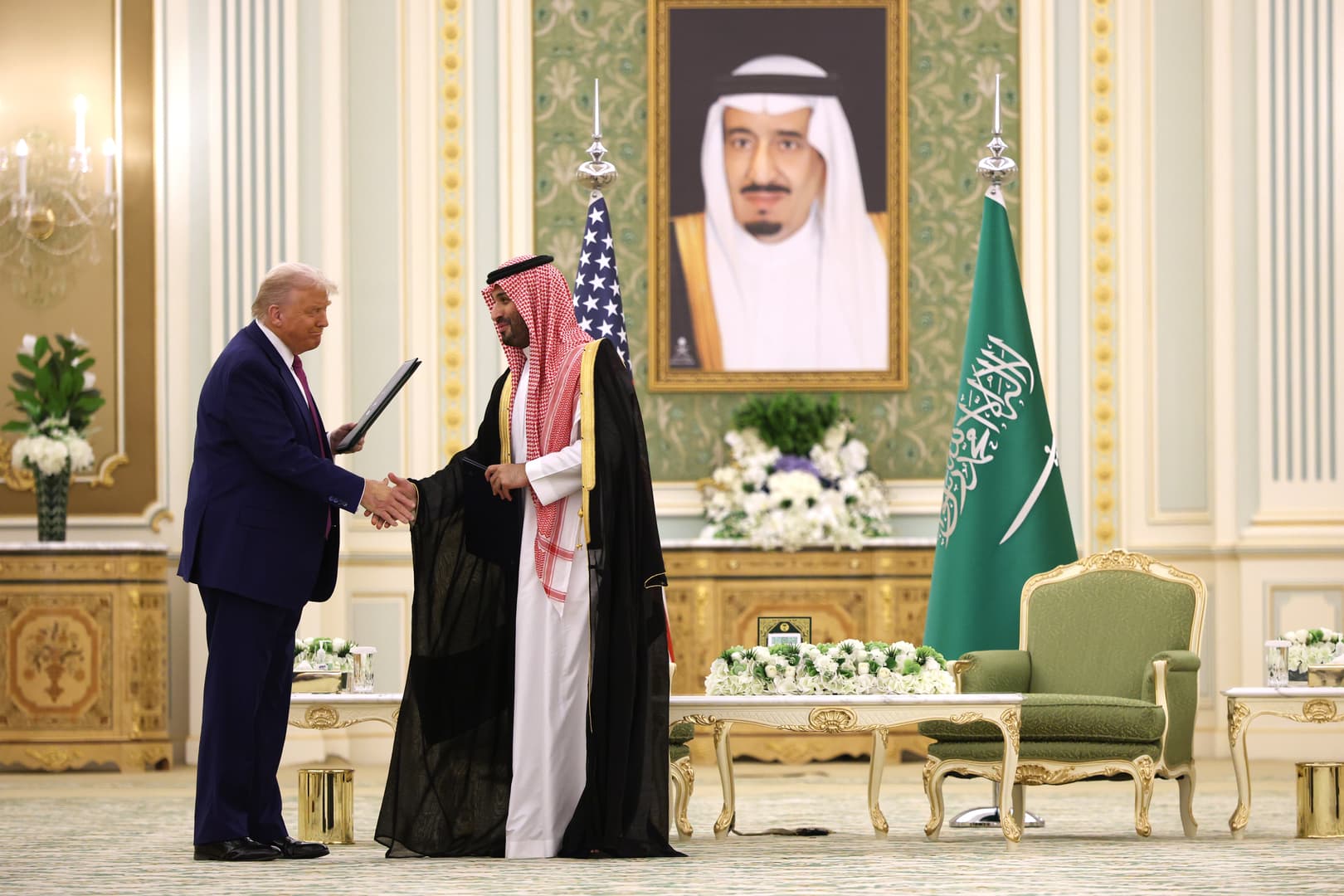 زيارة بن سلمان والرهانات المتضاربة