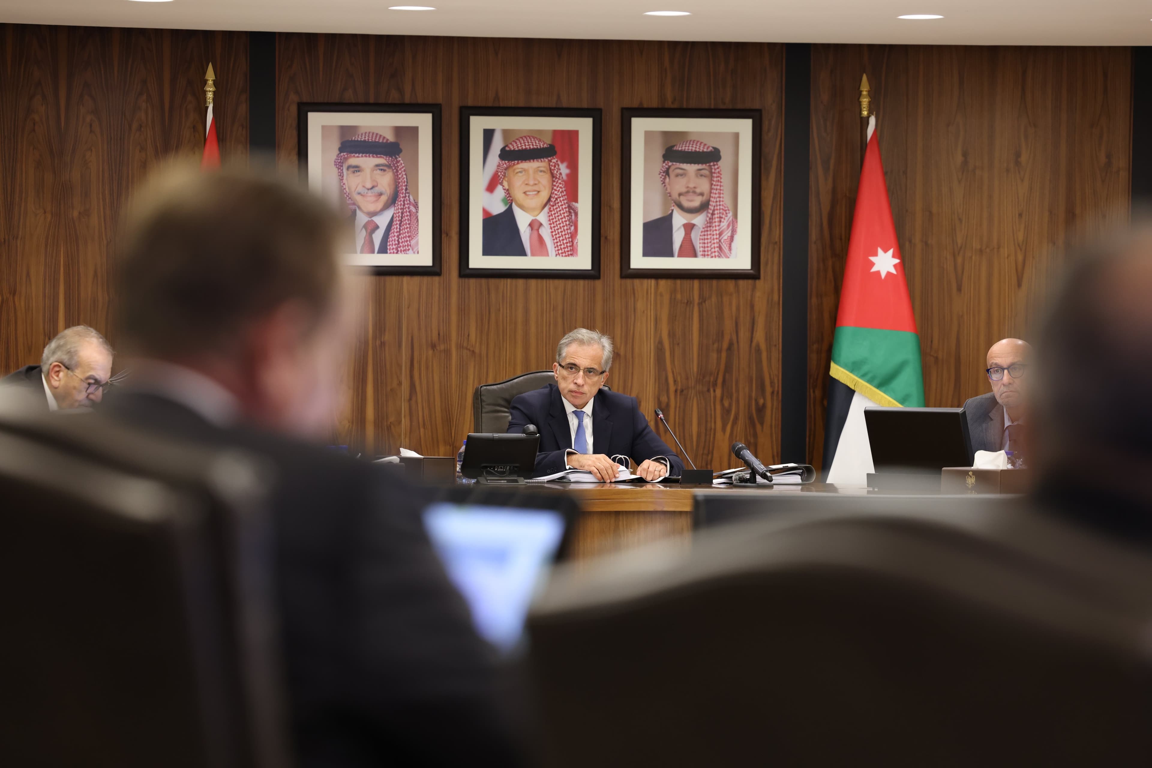 رئيس الوزراء يوجه باتخاذ الإجراءات العاجلة لوقف بيع المدافئ المتسببة بحالات الوفاة والاختناق