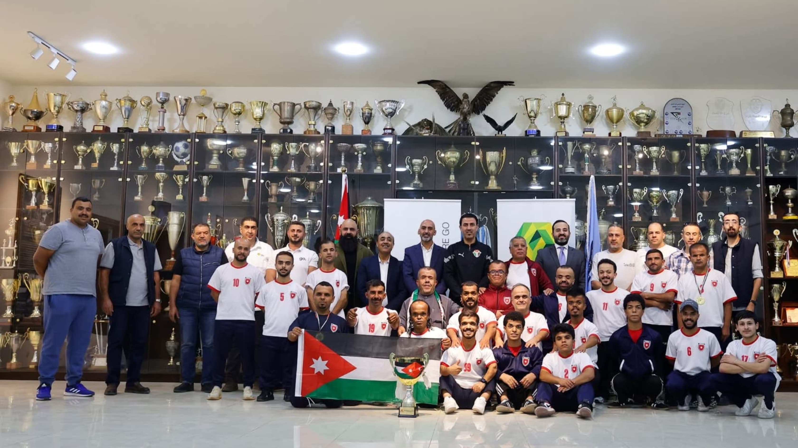 النادي الفيصلي يكرم المنتخب الوطني لقصار القامة بعد الإنجاز التاريخي