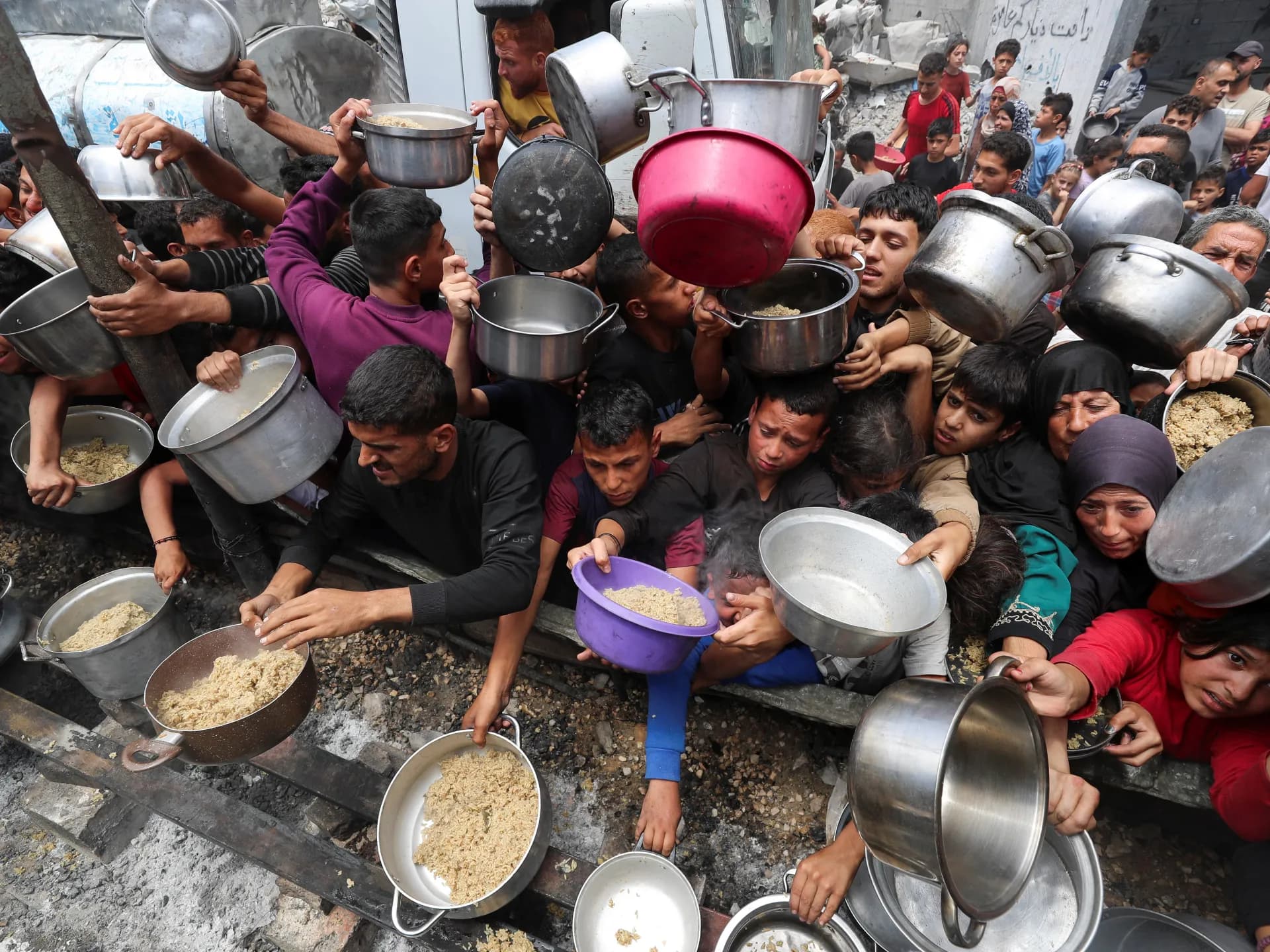 الأونروا: ما دخل قطاع غزة من مساعدات أقل من نصف ما تم الاتفاق عليه