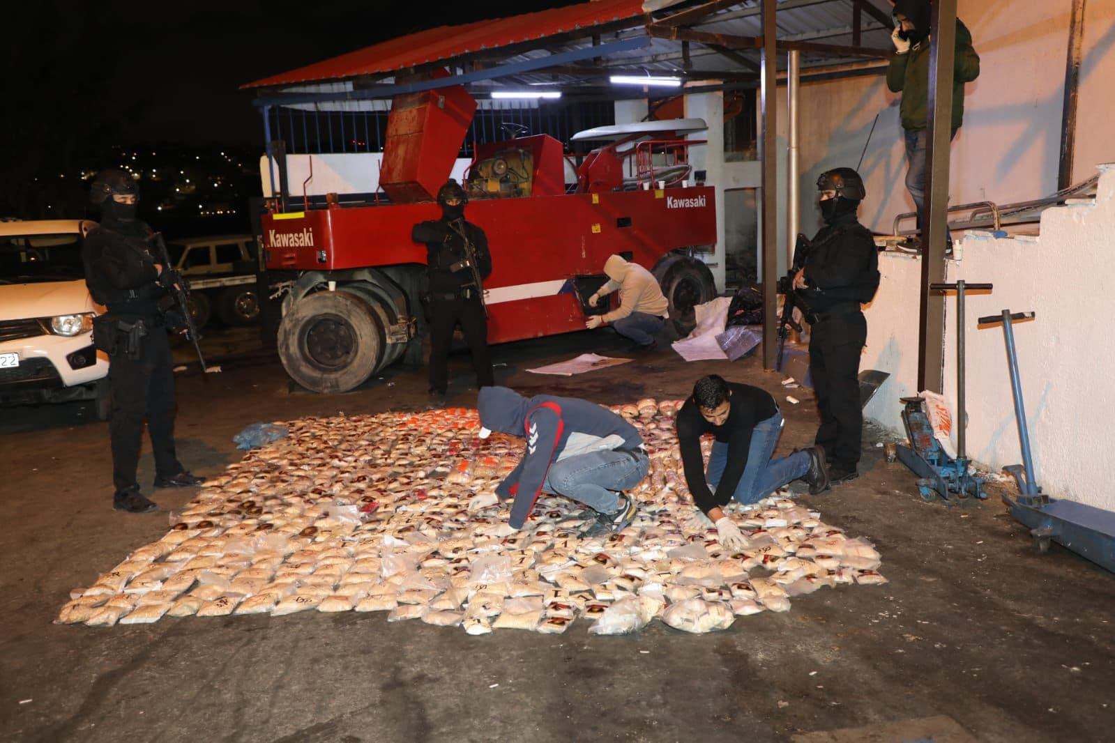 إحباط محاولة تهريب مليون ومئتي ألف حبّة مخدرة