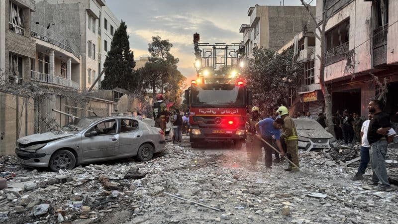 مسارات العملية العسكرية الإسرائيلية ضد القدرات الإيرانية