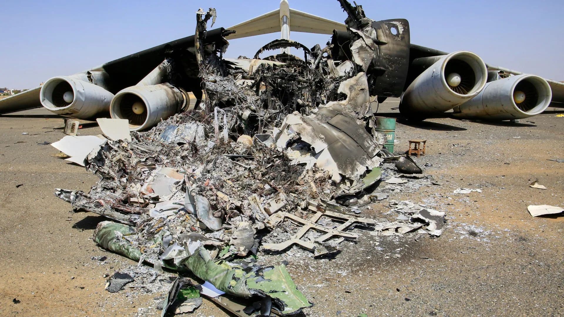 تحطم طائرة عسكرية سودانية ووفاة جميع أفراد طاقمها