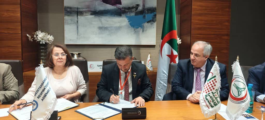 الجزائر تشهد ميلاد الاتحاد العربي الأورومتوسطي لأطباء الأمراض الصدرية والطراونة رئيساً له