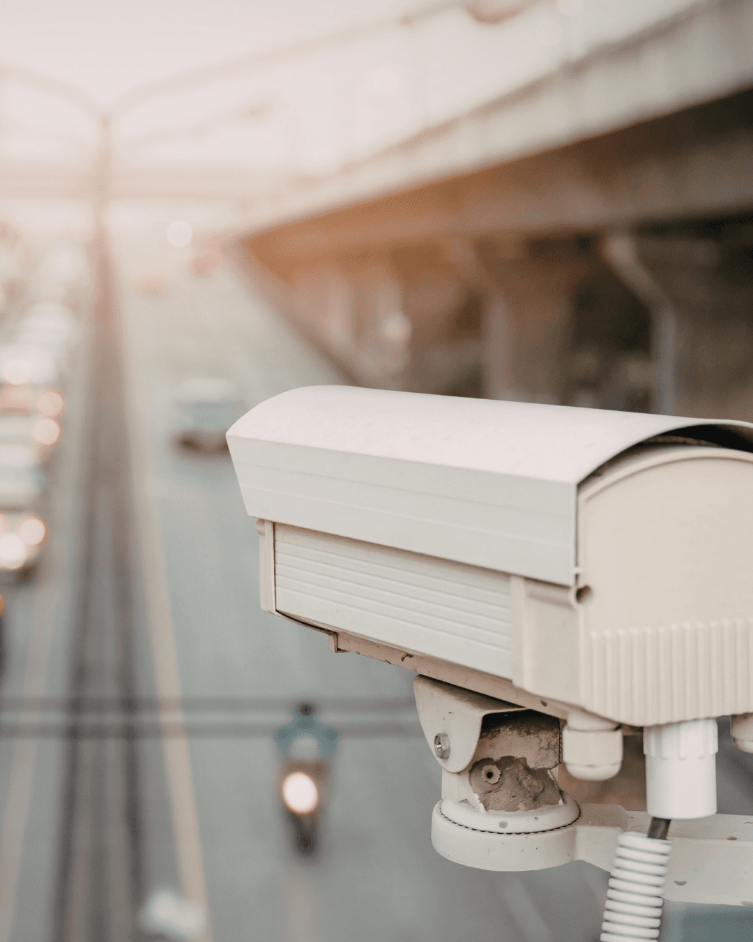 الكاميرات خط الدفاع الأول… وليست صندوق جباية!