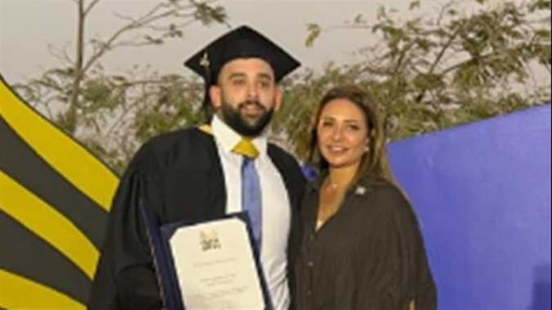 ليلى علوي تحتفل بتخرج نجلها خالد: فرحتي لا توصف