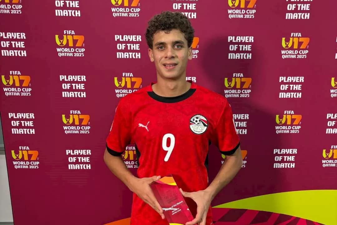 لاعب الأهلي المصري على رادار نادي برشلونة