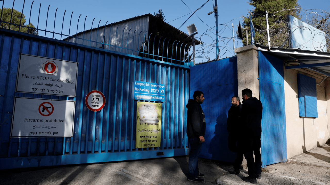 الأردن ودول يؤكدون: الأنروا شريان حياة ولا يمكن استبدالها