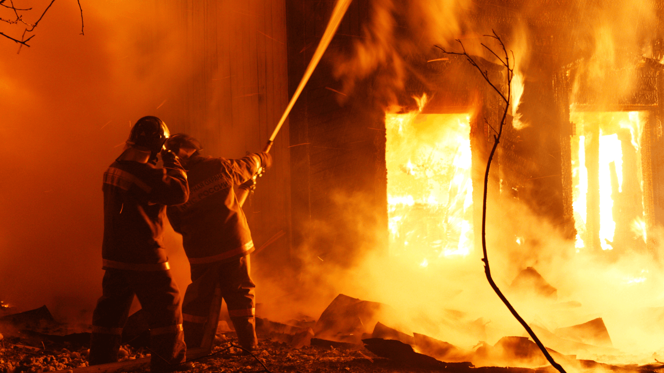 3 إصابات بحريق مخبز في إربد