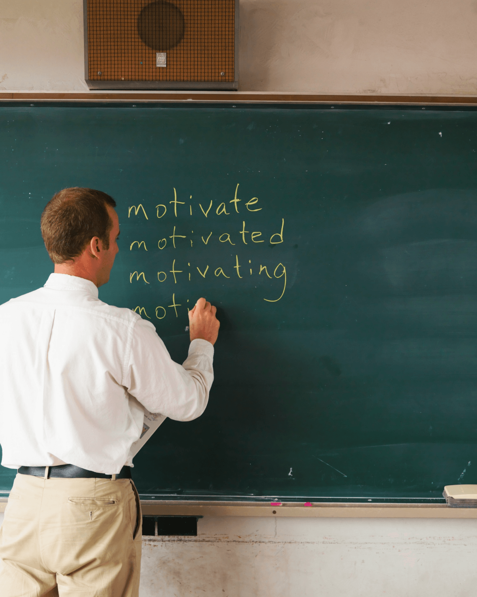 شكاوى معلمي المدارس الخاصة تتصاعد ومطالب بربط العقد الموحد بالجهات الحكومية الثلاث