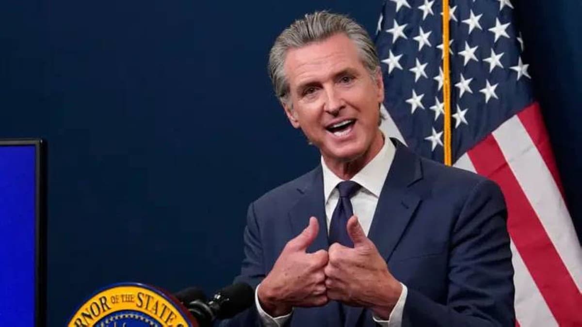 حاكم كاليفورنيا: ترمب يشبه كرة الهدم