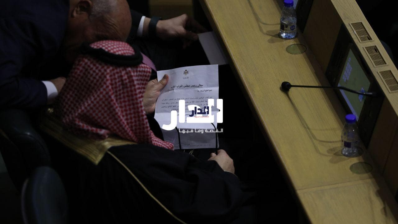 نواب يتبنون مذكرة لحجب الثقة عن حكومة جعفر حسَّان