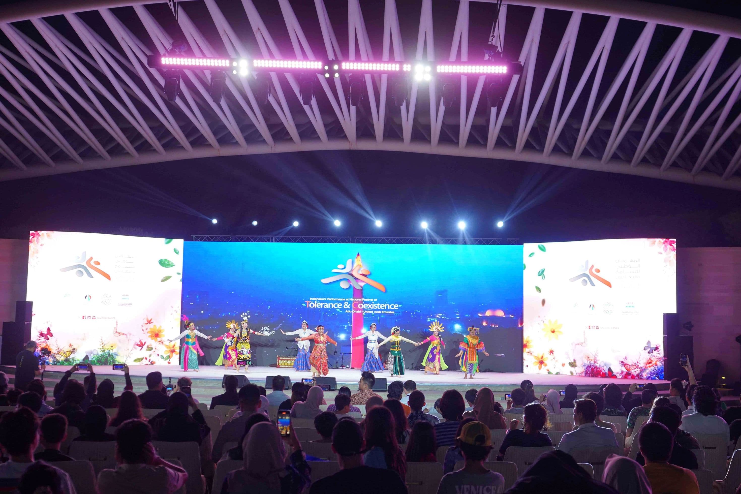 العروض الموسيقية باليوم الثاني من المهرجان الوطني الإماراتي للتسامح تستقطب الجمهور