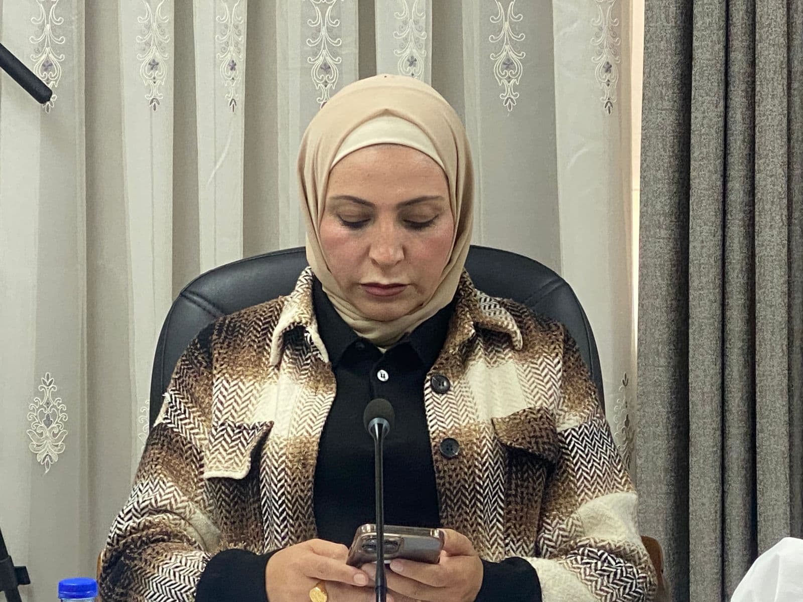 النائب الهواوشة: مواطن أُصيب بجلطة في سوق الحلال بمأدبا ولم يتسنَّ إنقاذه بسبب الأزمة