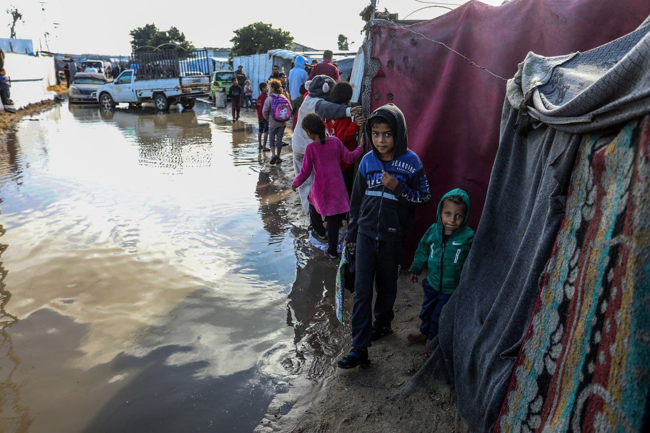 الأونروا: النازحون في غزة يواجهون الشتاء دون حماية ودون أساسيات الحياة