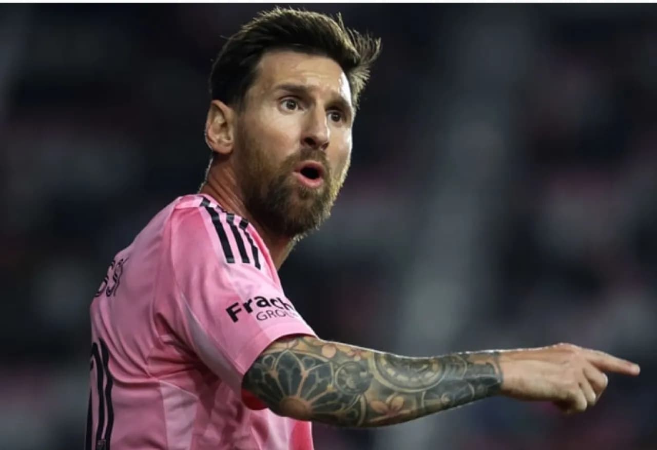 الدوري السعودي يرفض التعاقد مع ميسي