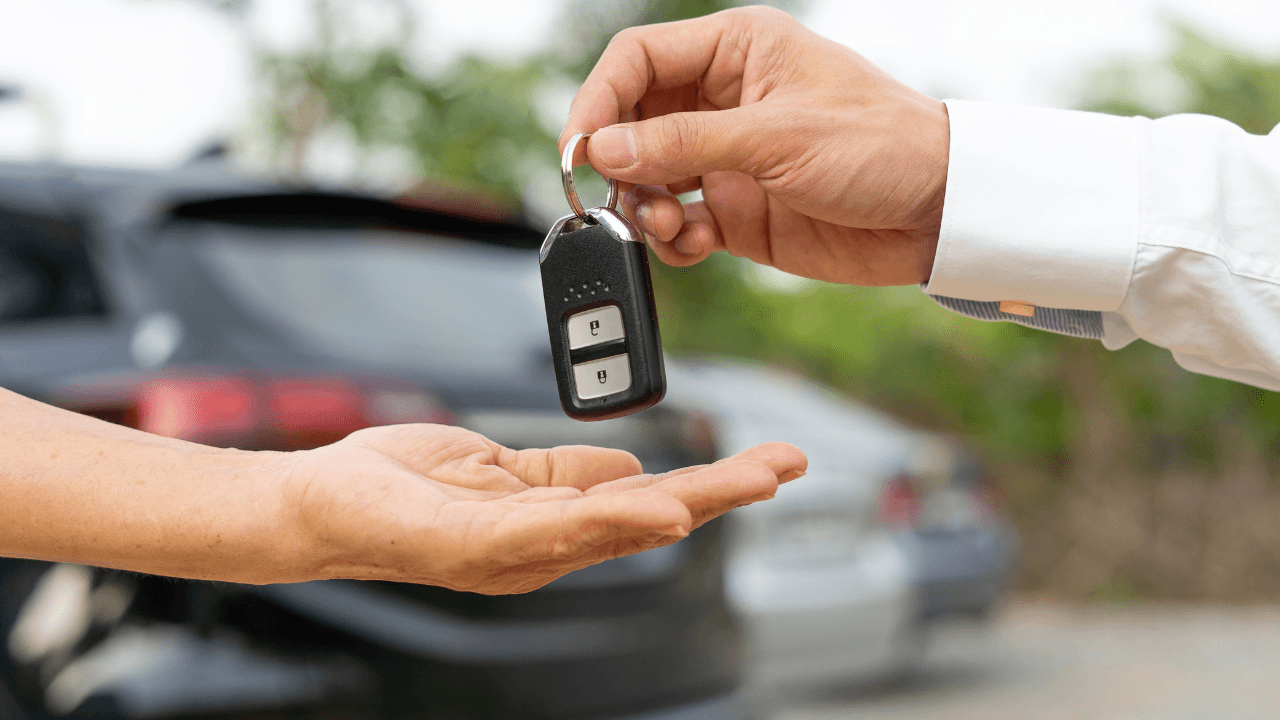 بيع سيارة يوقع عدة أطراف في دوامة قضايا في الأردن