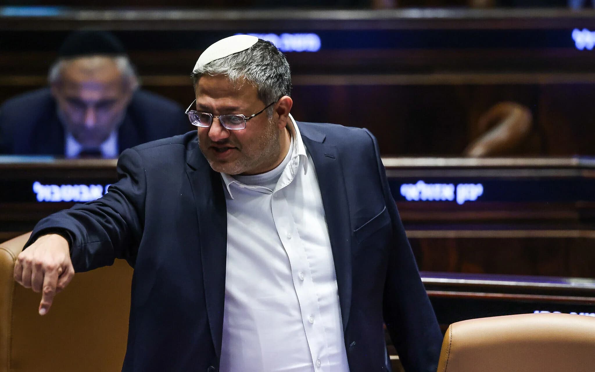 بن غفير: 100 طبيب "إسرائيلي" أبدوا استعدادهم لحقن أسرى فلسطينيين بالسم