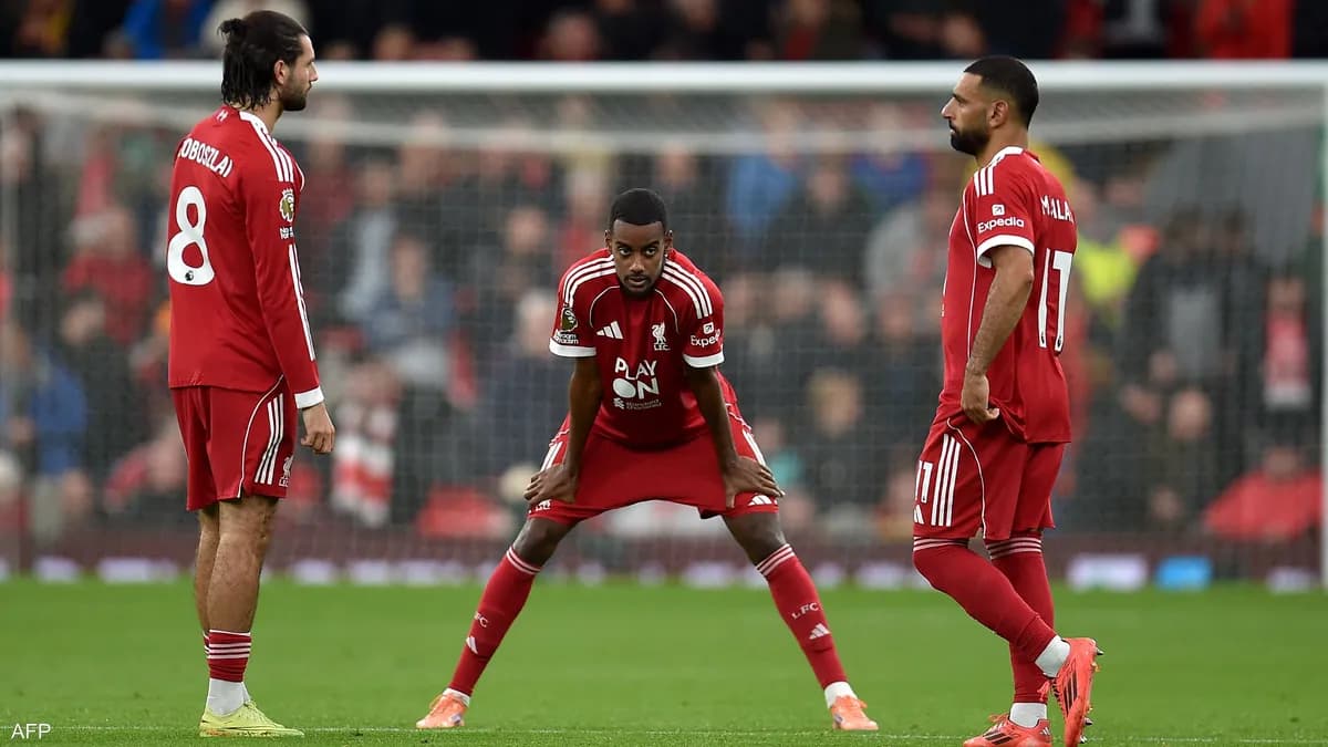 بعد تهديدات بالقتل.. نجم ليفربول يشتري كلبا لحمايته