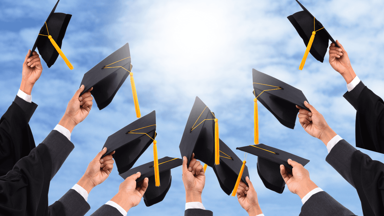 اعتماد الحالة الإنسانية لأرباب الأسر ذوي الإعاقة للمنافسة على المنح والقروض الجامعية