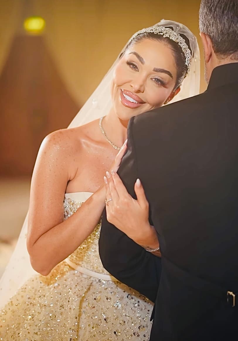هيا كرزون تحتفل بزفافها من عمر الكيكي