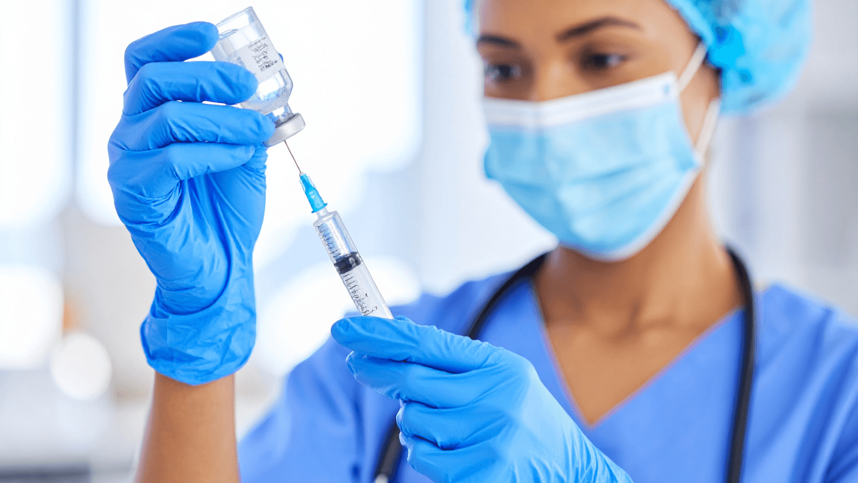 الغذاء والدواء: سحب مستحضرات NAD+ وحقن غير مجازة من عيادتين ضمن حملة تفتيشية نوعية