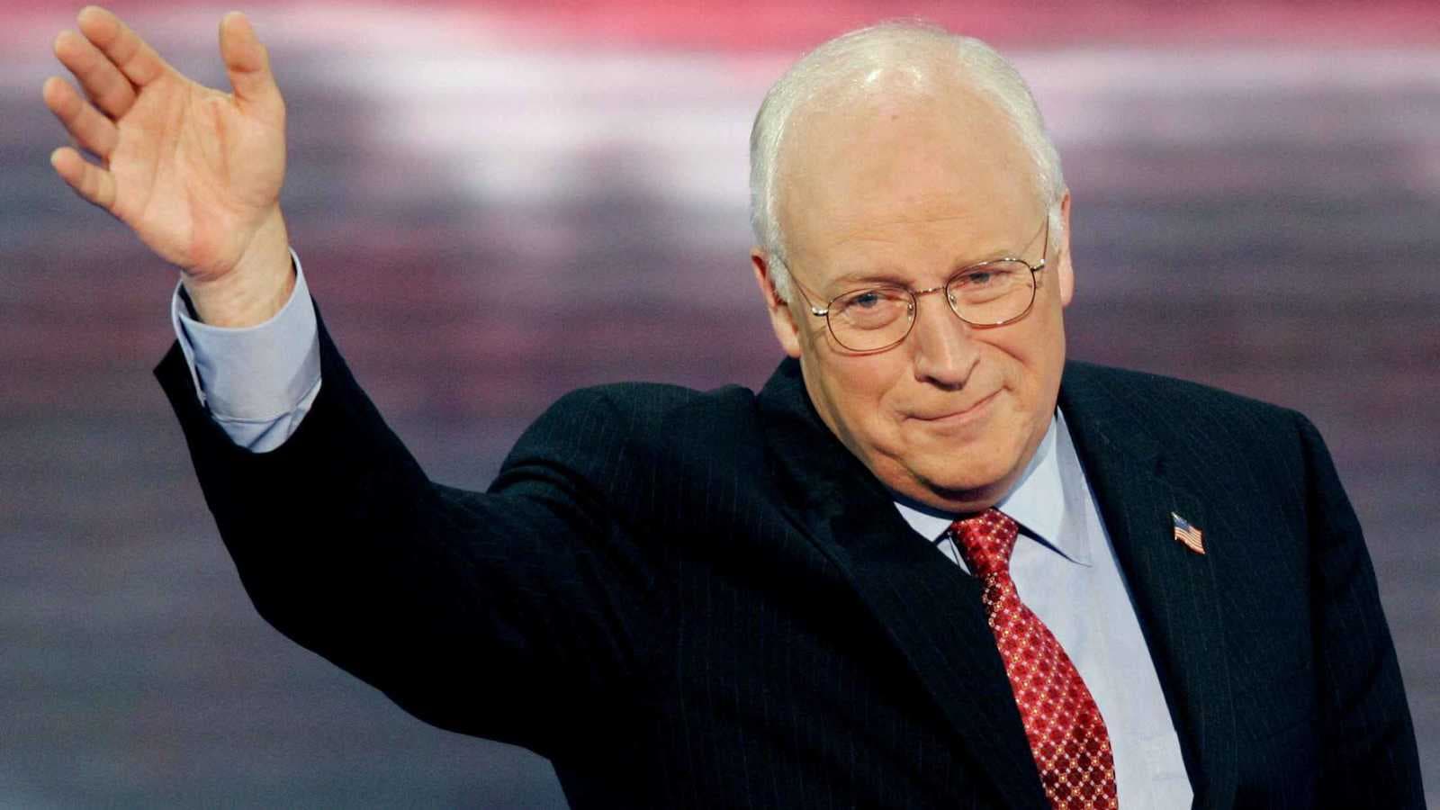 عراب "غزو العراق".. وفاة نائب الرئيس الأمريكي السابق ديك تشيني