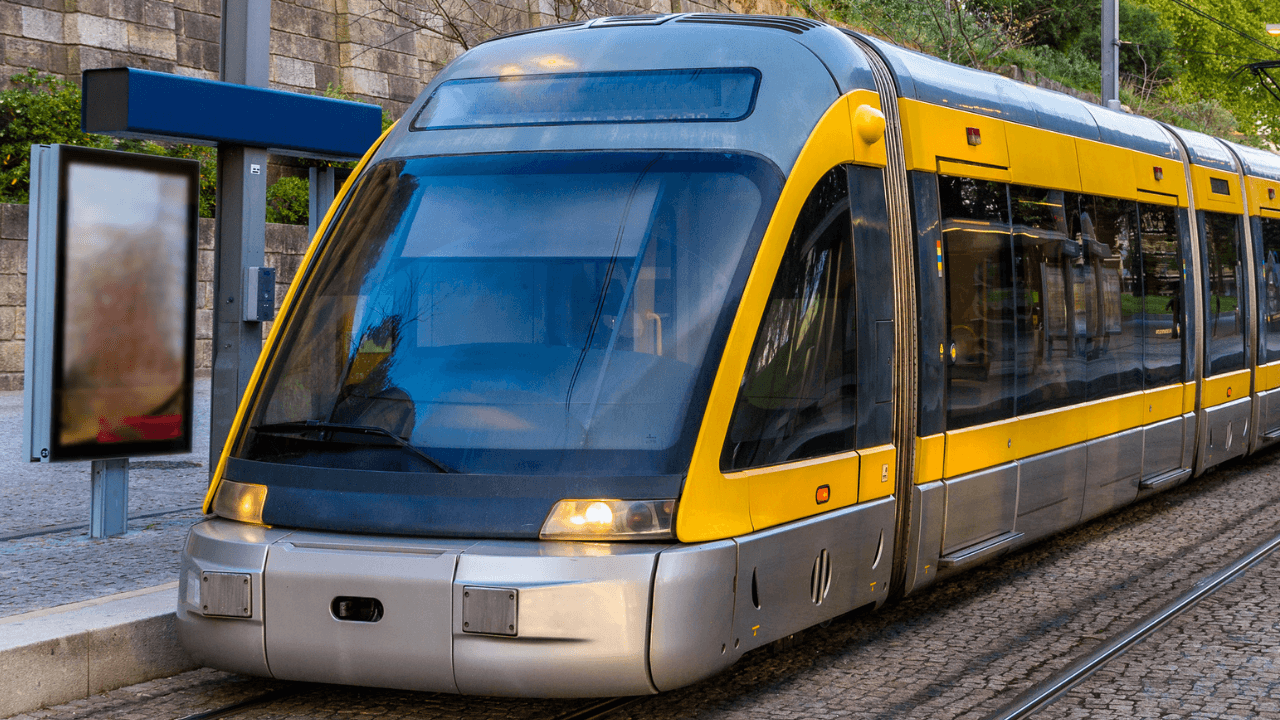 الأردنيون على موعد مع قطار خفيف بين عمان والزرقاء