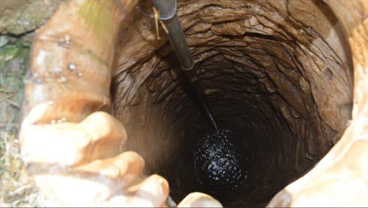 وفاة شخصين واصابة اثنين اخرين إثر محاصرتهم داخل بئر مياه في محافظة إربد