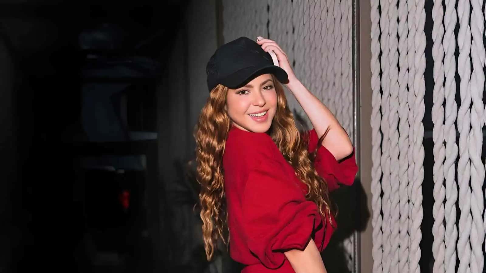 في خطوة تعكس تقديرها الكبير لجمهورها في العالم العربي، فاجأت النجمة شا