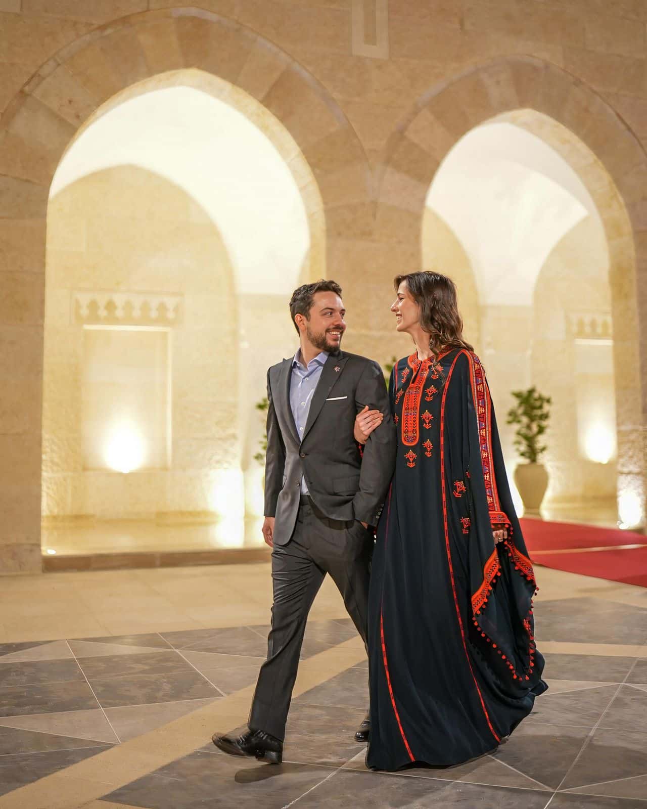 ولي العهد ينشر عبر انستغرام: "مع رجوة اليوم خلال الإفطار مع العائلة..