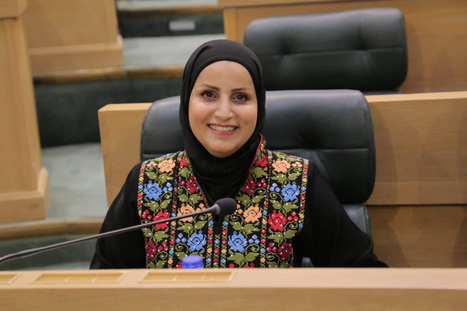 النائب العزازمة: كوبونات مجلس النواب لا تسمن ولا تغني من جوع.. قيمتها 20 دينارًا