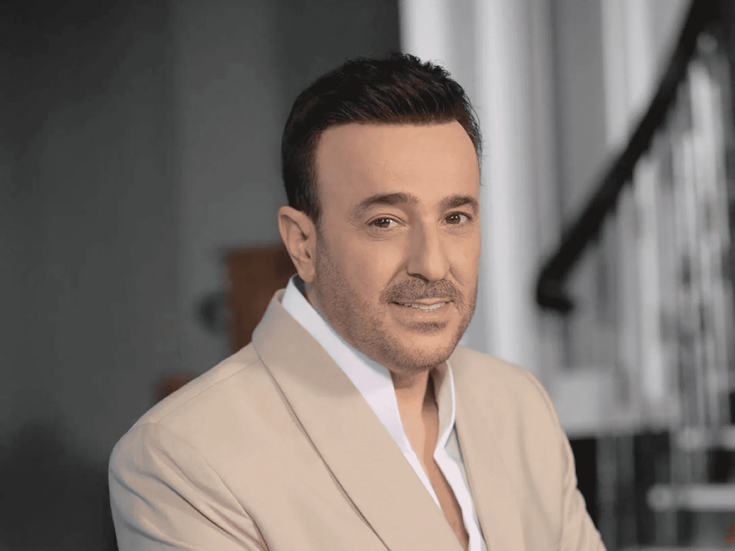 الدار - حسم الفنان التونسي صابر الرباعي، الجدل الذي أثير خلال الأسابي
