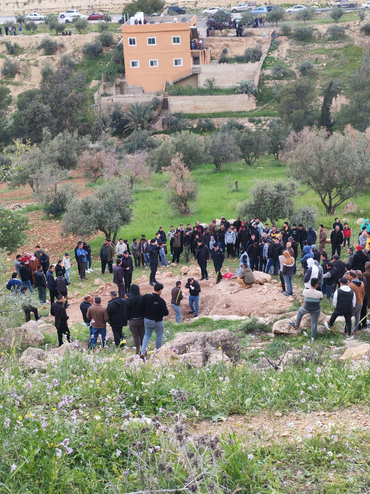 العثور على جثة داخل حفرة على طريق جرش - عمّان