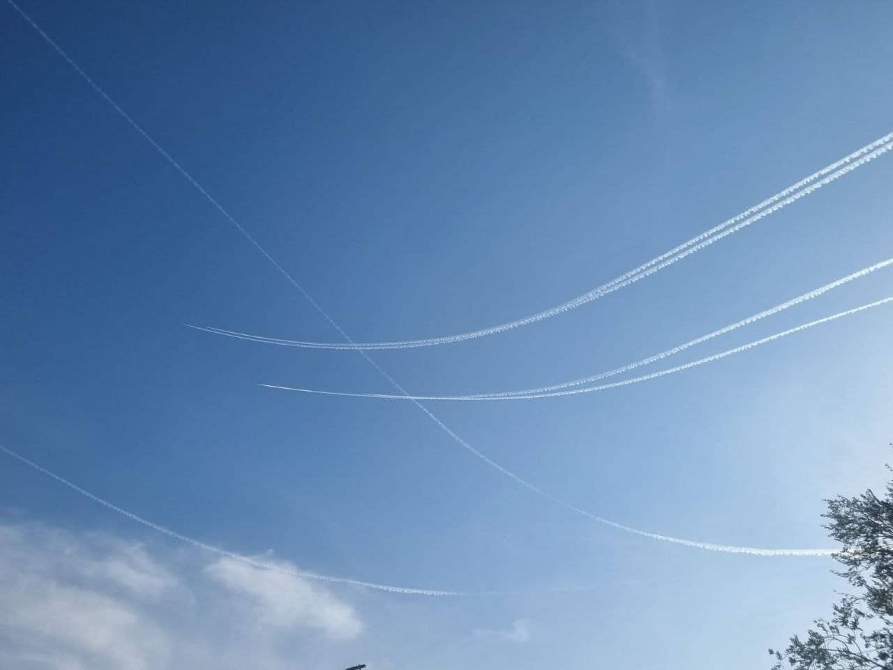 سربٌ من 8 مقاتلات تابعة للاحتلال الإسرائيلي يخترق الأجواء السورية