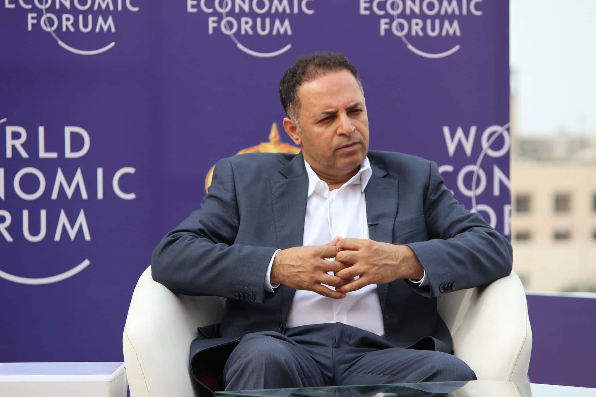 موقفي هو نتيجة لدراستي الأكاديمية المتخصصة في الصهيونية المسيحية والصه