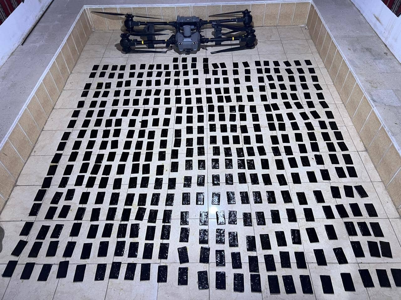 الجيش العربي: المنطقة العسكرية الجنوبية تحبط محاولة تهريب مواد مخدرة بواسطة طائرة مسيّرة