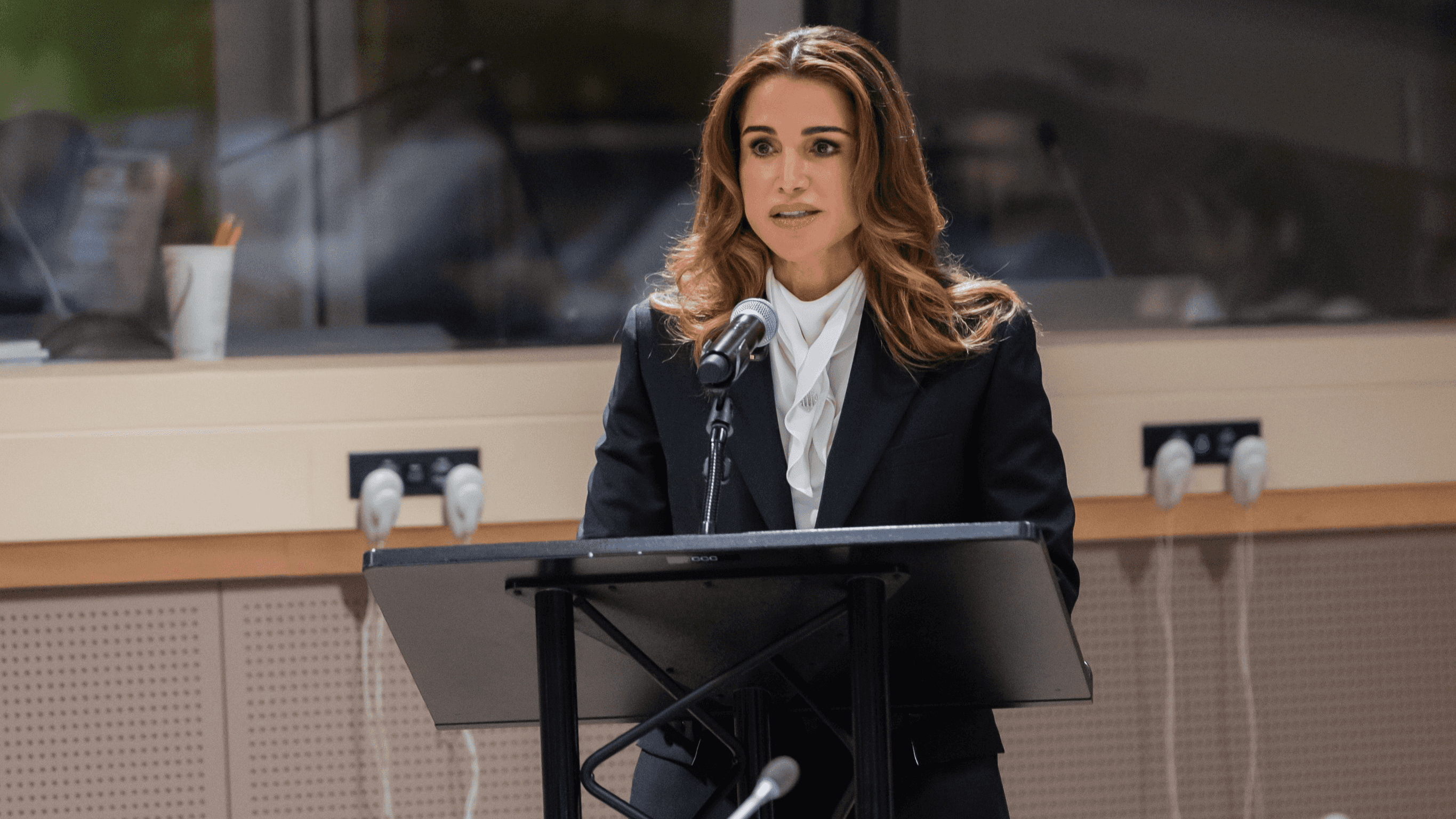 الدار - نددت جلالة الملكة رانيا العبدالله بشدة بالاحتجاز العسكري الإسر