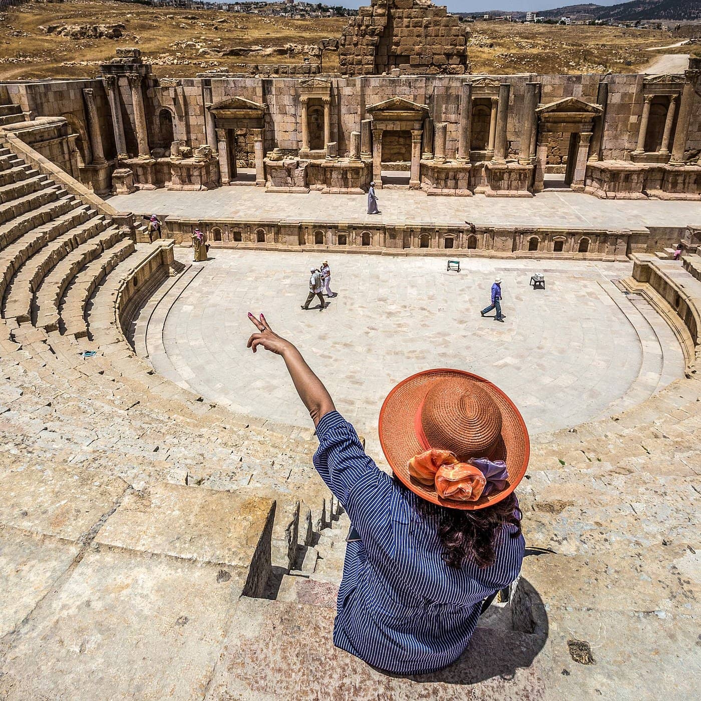 الخطة الحكومية لإنقاذ السياحة: تسهيلات مالية وإعفاءات فوائد لمواجهة تداعيات الحرب