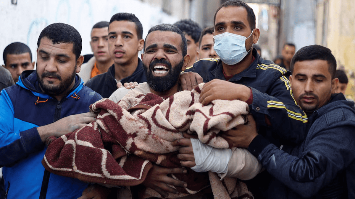 صحة غزة: نفاد أكثر من نصف الأدوية ووفاة 1500 مريض أثناء انتظار العلاج