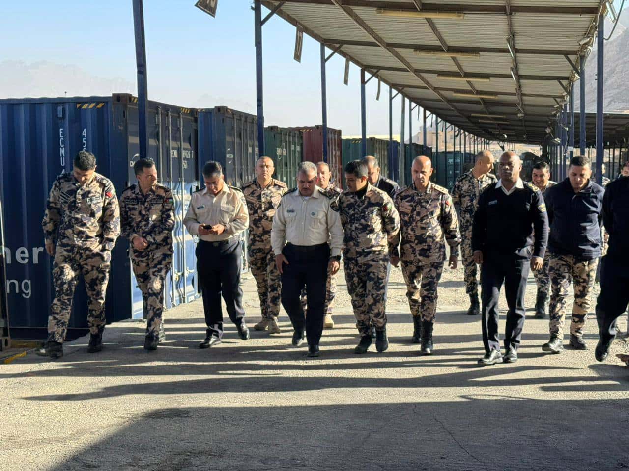 الدار - أجرى المدير العام للجمارك الأردنية، لواء جمارك أحمد العكاليك،