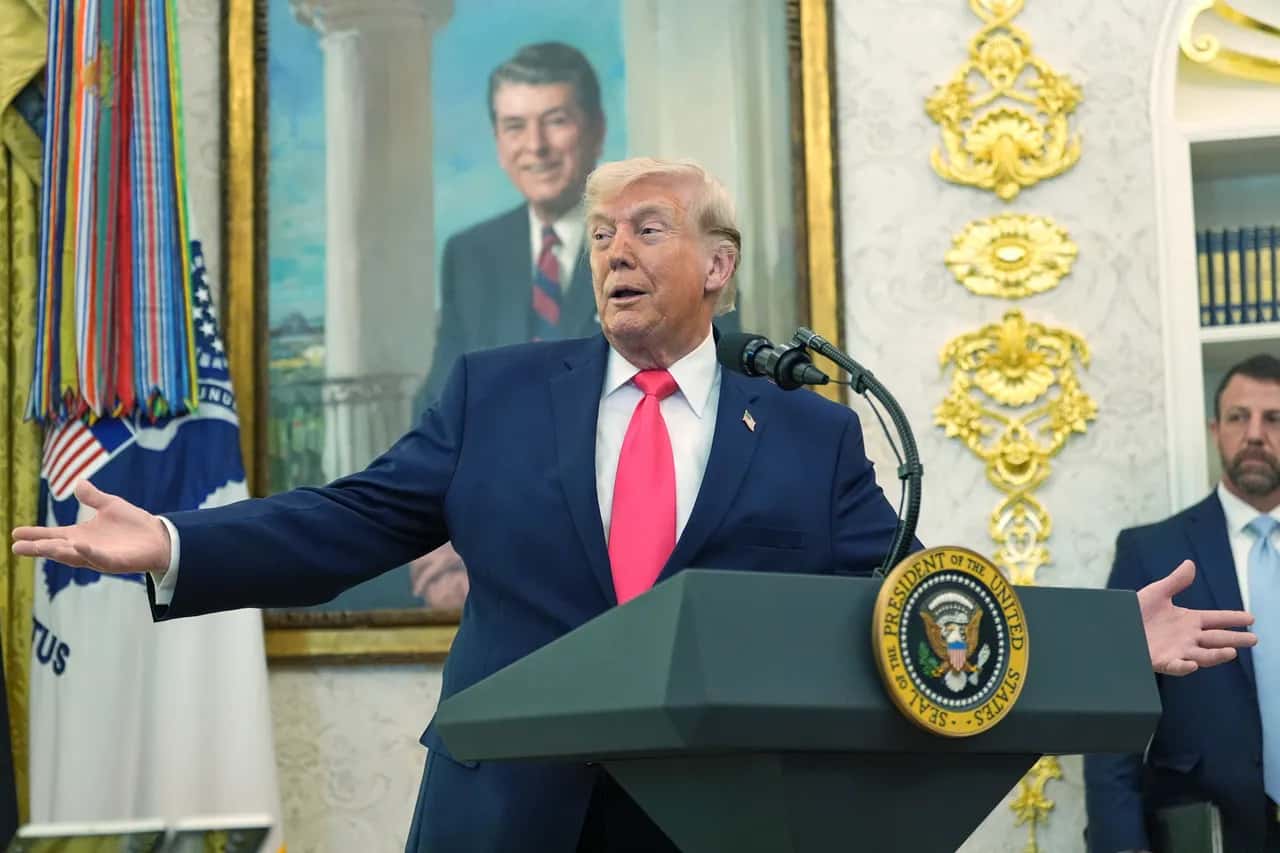 أكد البيت الأبيض، اليوم الاثنين، أن الولايات المتحدة تدرس حالياً مقترح