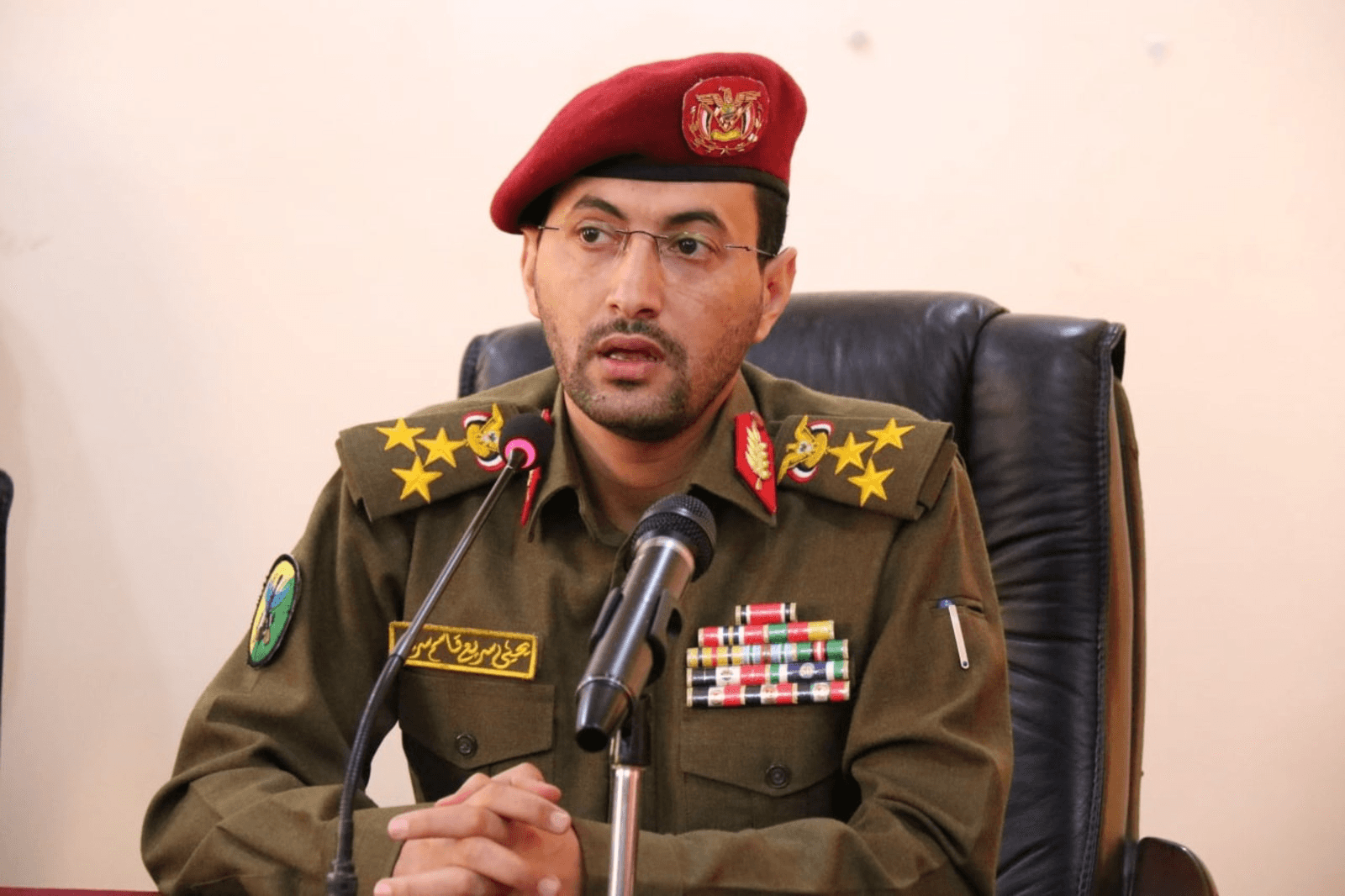 الحوثيون: استهدفنا مطار أبها الدولي ردا على الهجوم الذي استهدف مطار صنعاء