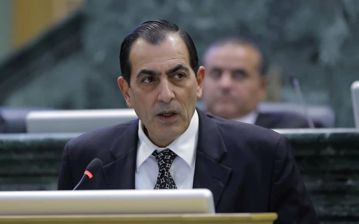 النائب القباعي: "يبدو أن الأمور مرتبة لتمرير مسودة قانون الضمان"