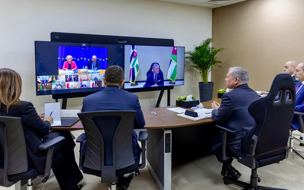 الدار - شارك جلالة الملك عبدﷲ الثاني، اليوم الاثنين، باجتماع عبر تقنية