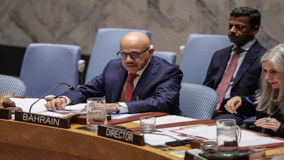 أكد وزير الخارجية البحريني عبد اللطيف الزياني، الثلاثاء، أن إغلاق مضيق